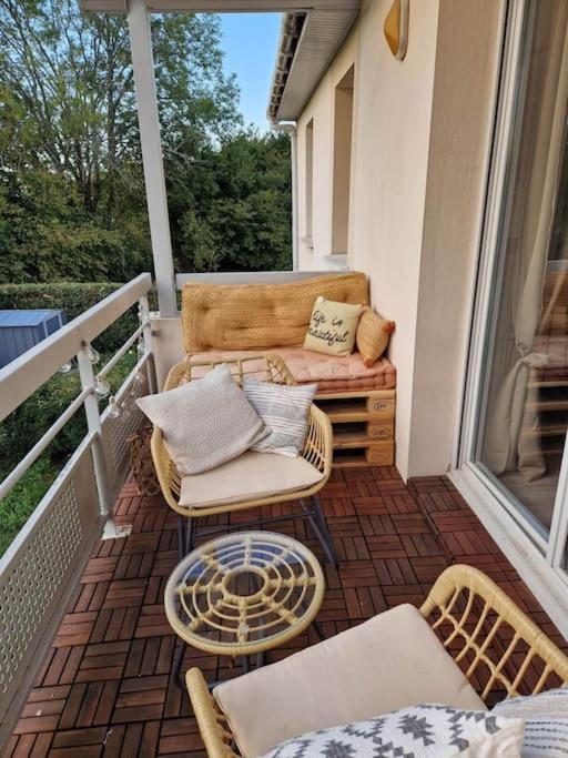 Appartement Cosy Oloron, Aux Pieds Des Pyrenees Et De L'Atlantique! Oloron-Sainte-Marie Exterior foto